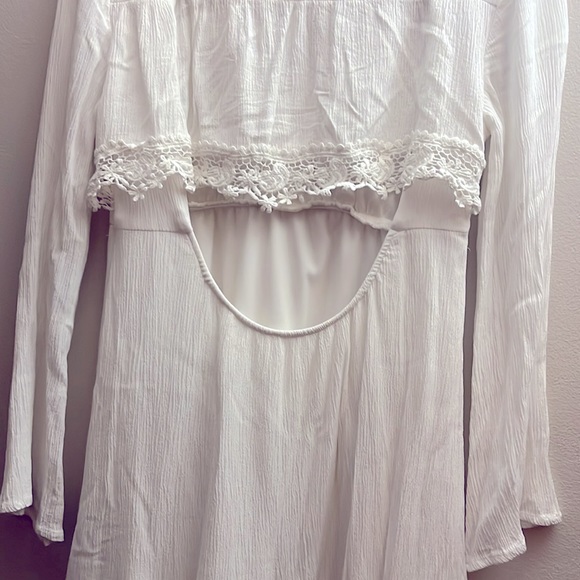 White boho dress, small- only worn 2 x’s- $15!! - Picture 5 of 5